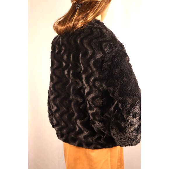 Alfred Dunner Petite Black Faux Fur Jacket with Zipper Size PM - Picture 7 of 16